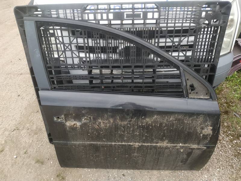 JUODOS Opel Signum 2003 Durys P.D.