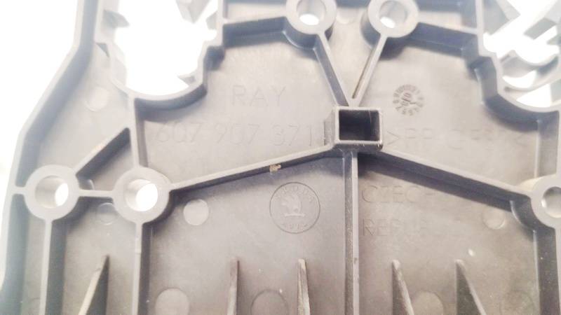 6Q7907371 Skoda Praktik 2008 Fuse box - Thumbnail 3