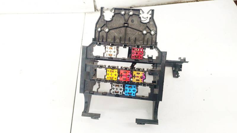 6Q7907371 Skoda Praktik 2008 Fuse box