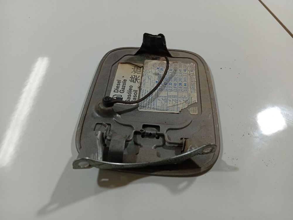 1H0010092L Audi A6 2003 Kuro bako dangtelis isorinis - Thumbnail 2