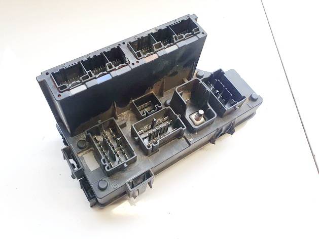 P04692207AF Opel Corsa 2018 Fuse box - Thumbnail 3