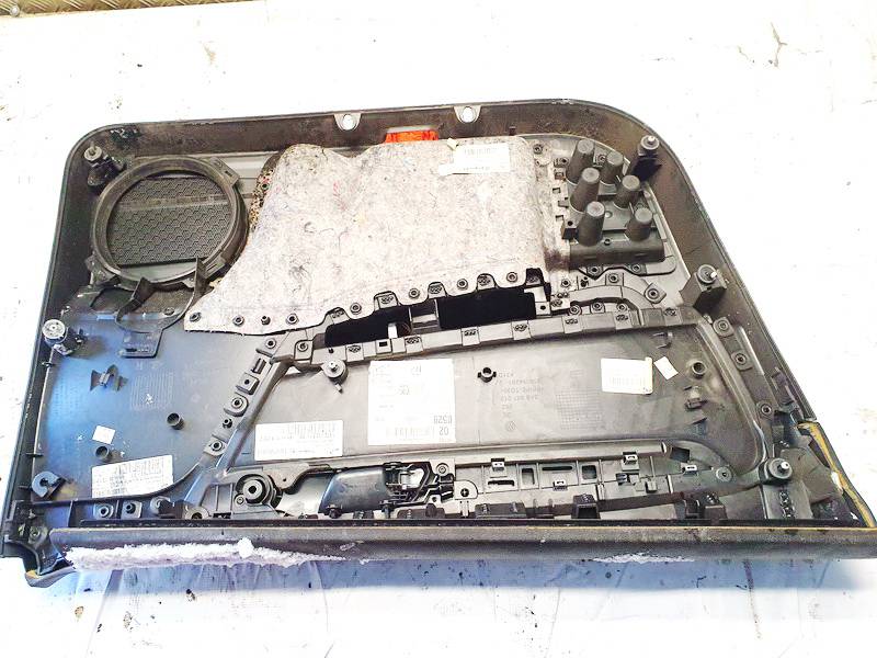 3AB867012 Volkswagen Passat 2013 Door Panel - FRONT RIGHT - Thumbnail 2