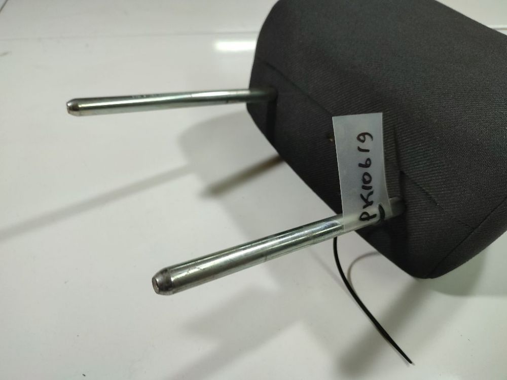 Mazda 2 2006 Seat headrest - Thumbnail 2