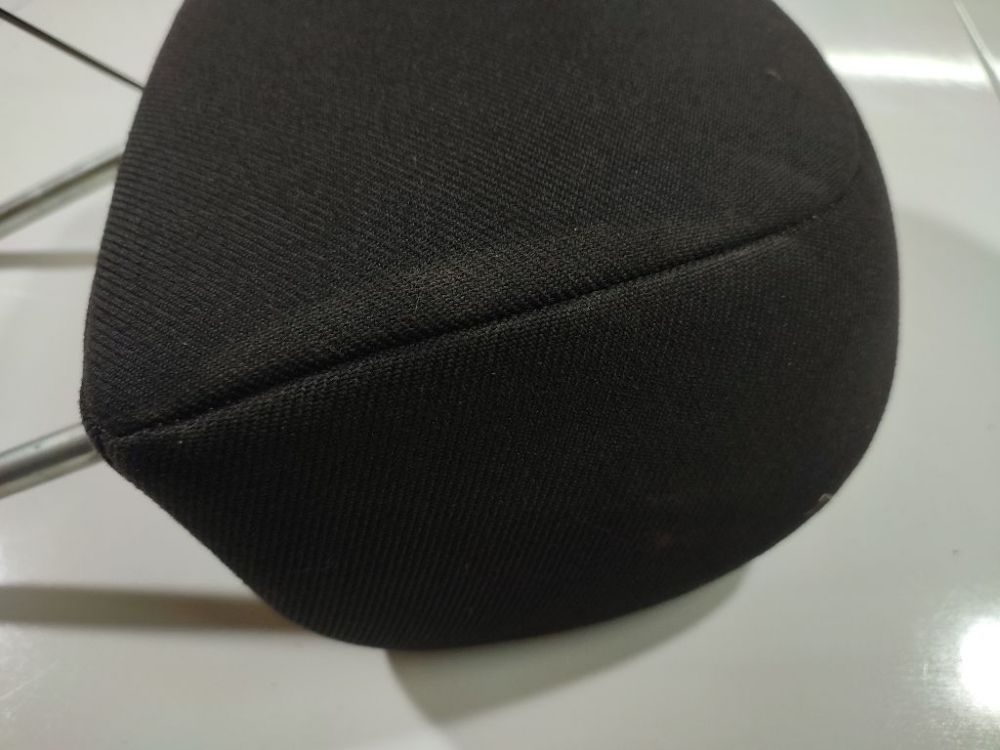 Mazda 2 2006 Seat headrest - Thumbnail 4