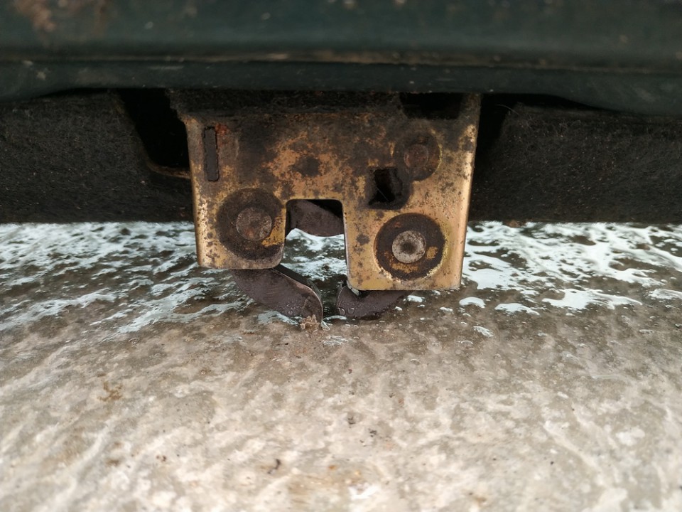 Audi A4 1996 Trunk Lid Lock Latch - REAR