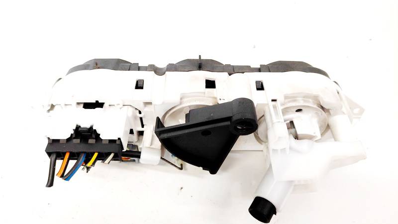 3M5T19980AD Ford Focus 2008 Climate Control Panel (heater control switches) - Thumbnail 3