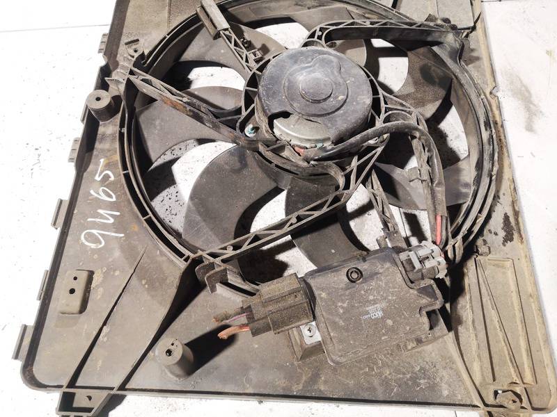 Volvo V70 2010 Dyfuzor (wentylator chłodnicy) - Thumbnail 3