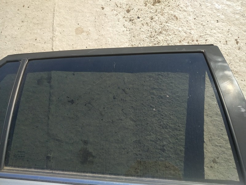 Toyota Avensis 2007 Szyba drzwi - TYLNE PRAWE
