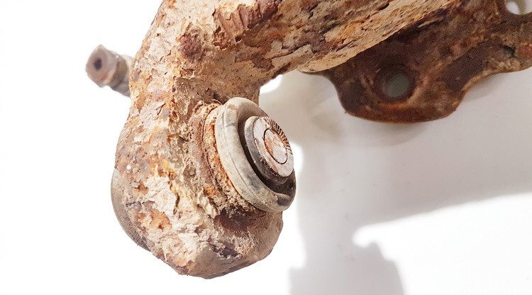 Toyota Avensis 2009 Steering knuckle - REAR LEFT - Thumbnail 4