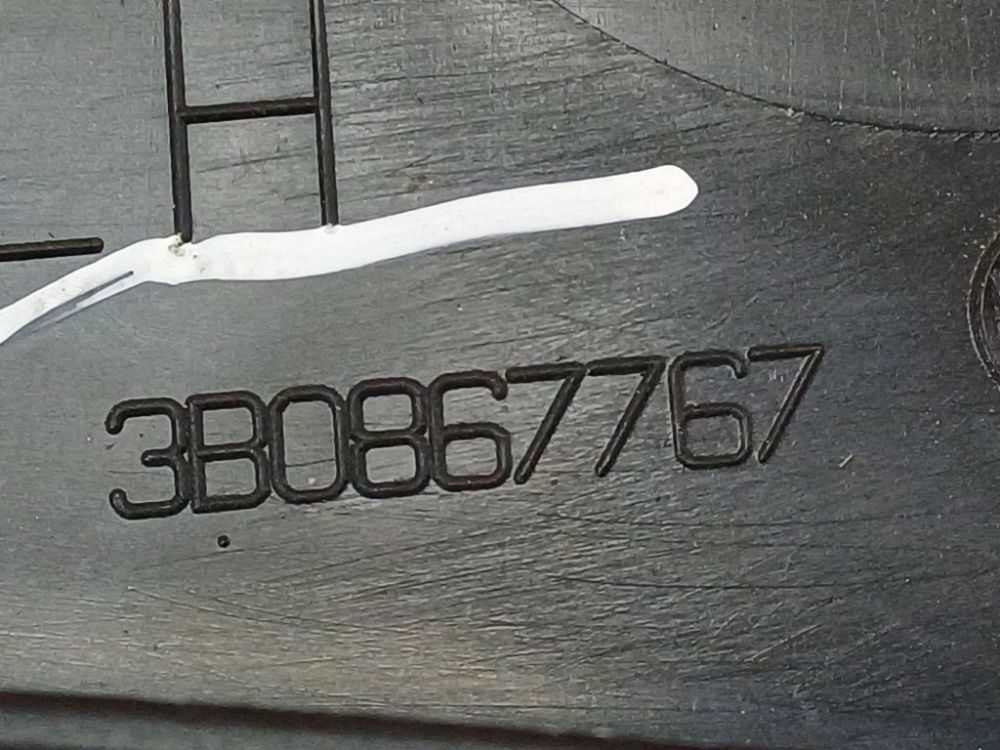 3B0867767 Volkswagen Passat 2001 Innenausstattung - Thumbnail 4