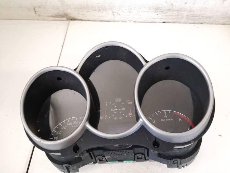 735290181 Alfa-Romeo 147 2004 Speedometers - Cockpit - Speedo Clocks Instrument