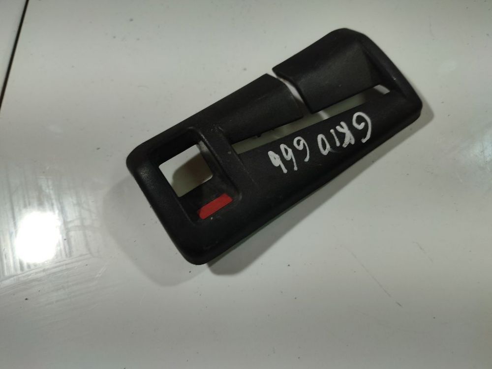 RB001G Mazda 6 2004 Interior trim