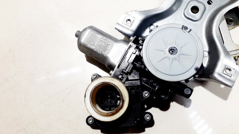 857010F010 Toyota Yaris 2010 Window Motor - FRONT RIGHT