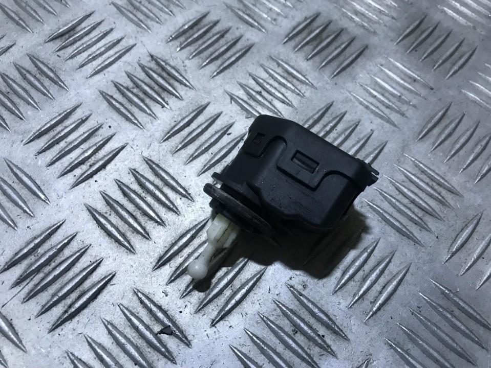 1J0941295C Volkswagen Polo 2000 Headlighth Levell Range Adjustment Motor