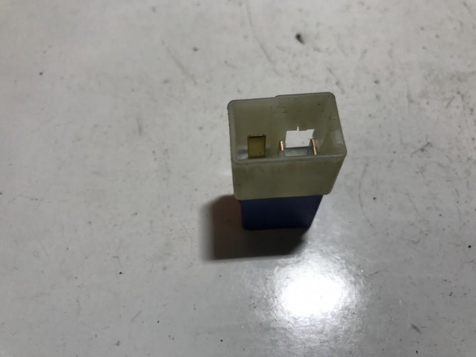 2523079915 Nissan Juke 2013 Relay module - Thumbnail 2