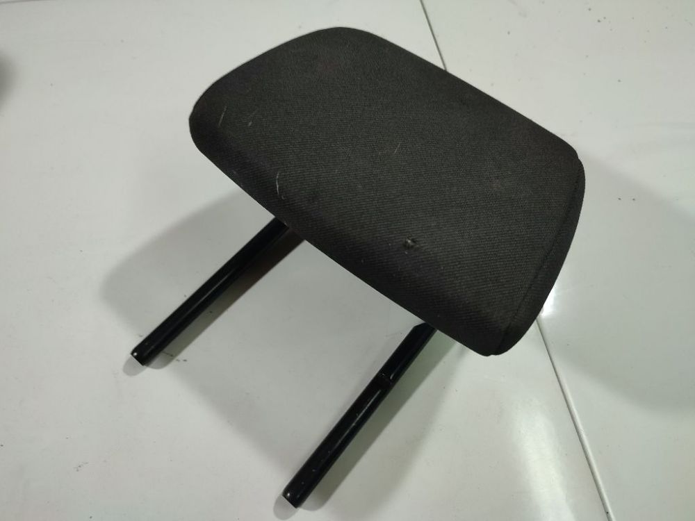 Peugeot 308 2008 Seat headrest