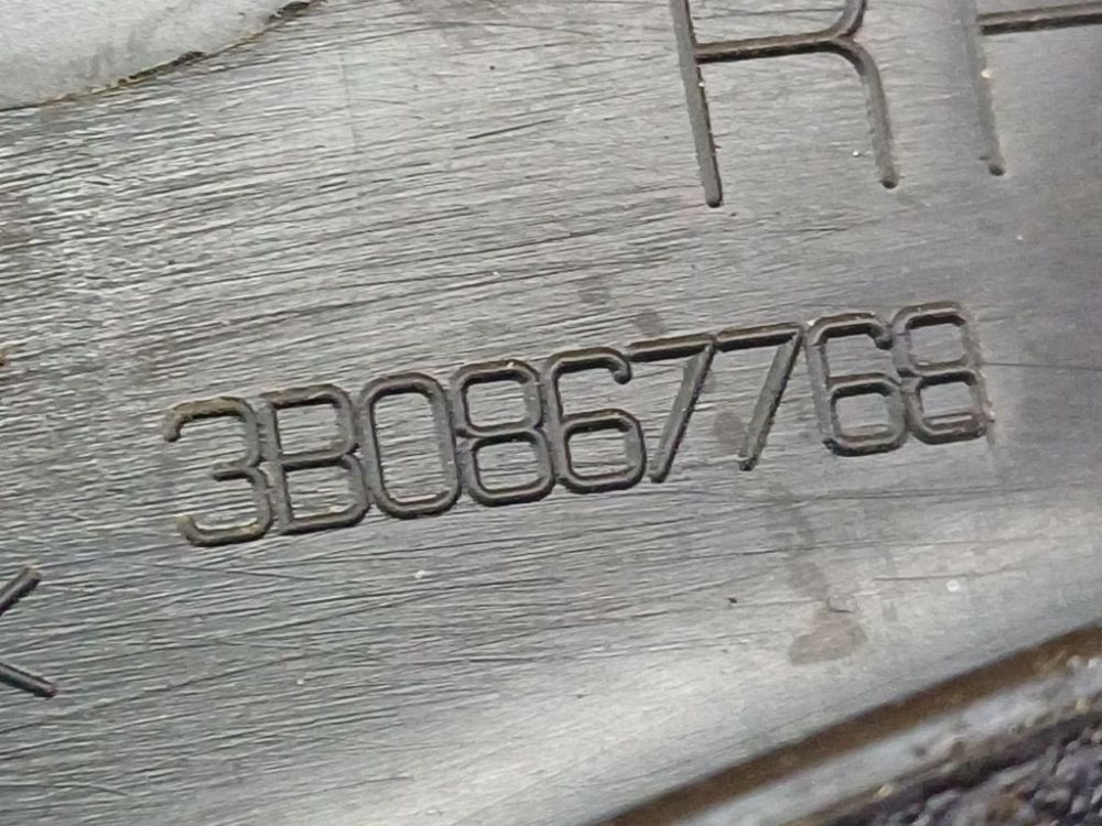 3B0867768 Volkswagen Passat 2001 Innenausstattung - Thumbnail 4