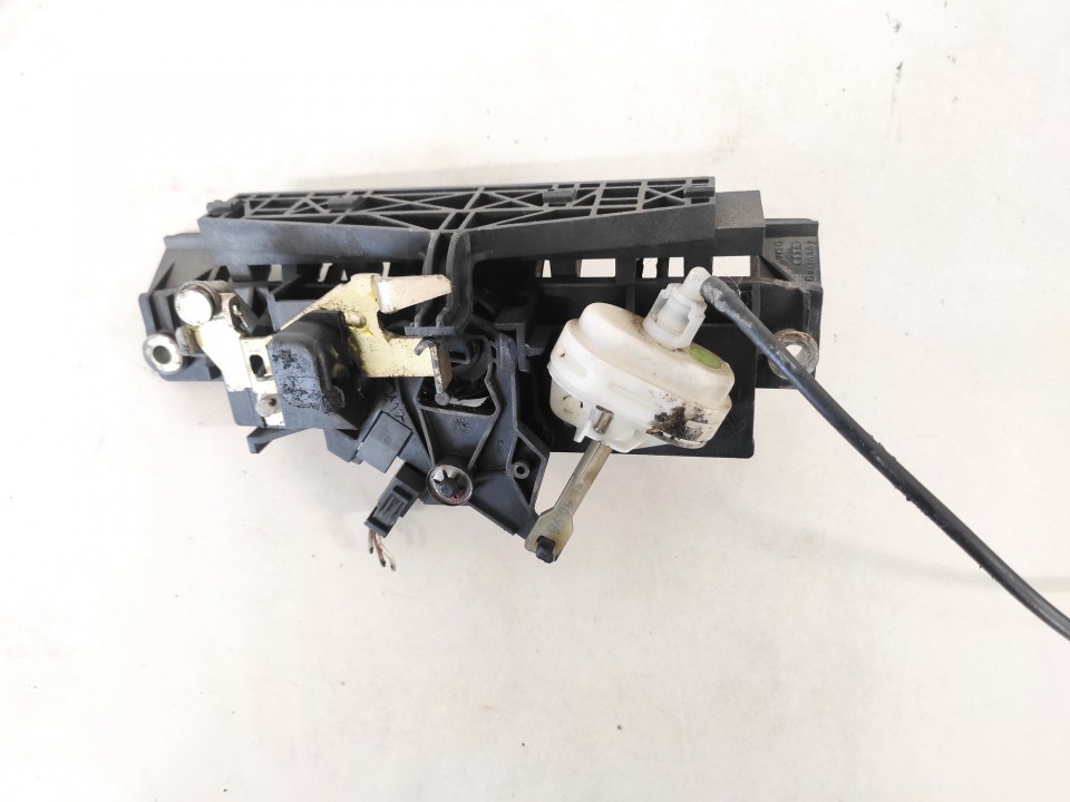 Audi A4 1997 Lid lock (BOOT LOCK) - REAR - Thumbnail 3