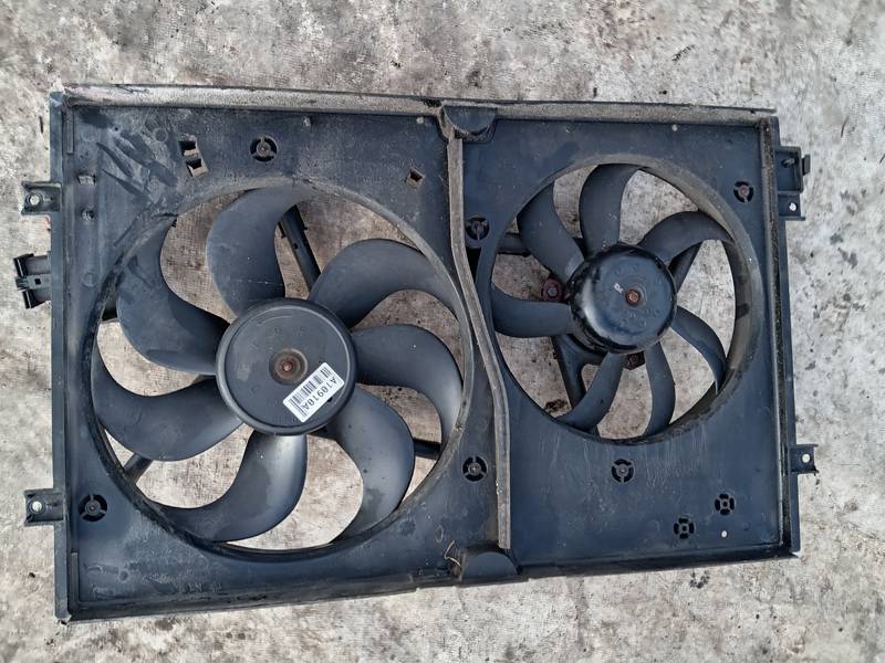 1J0121207M Volkswagen Bora 2000 Diffuser, Radiator Fan - Thumbnail 2