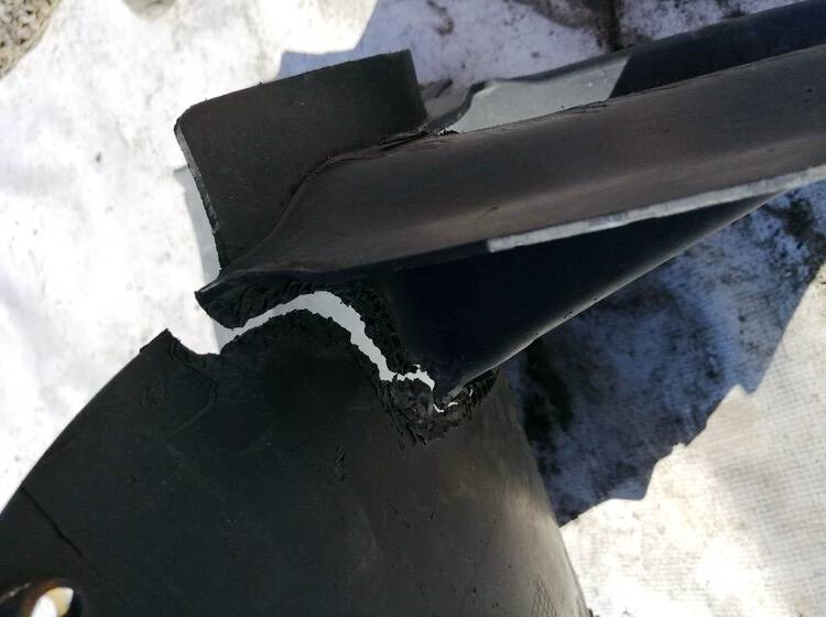 3C0805911B Volkswagen Passat 2005 Plastic Inner Fender - FRONT LEFT - Thumbnail 3