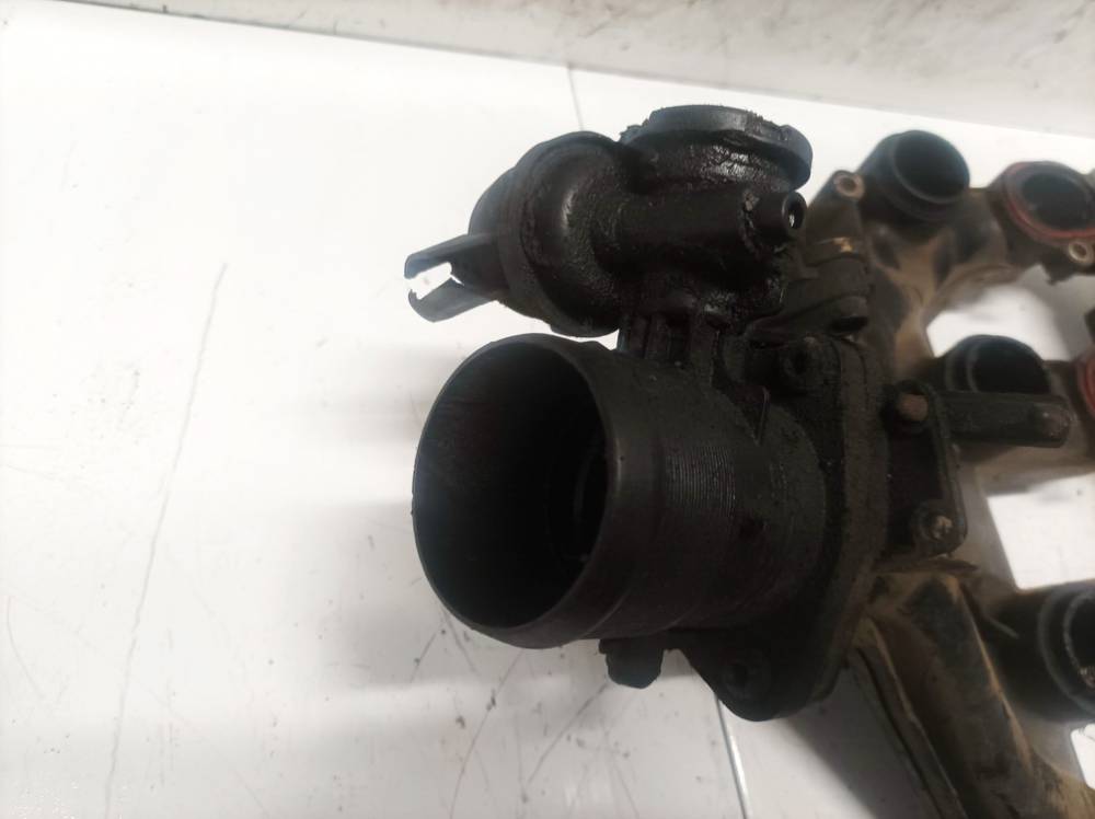 9645977980 Volvo V50 2004 Ieplūdes kolektors - Thumbnail 3