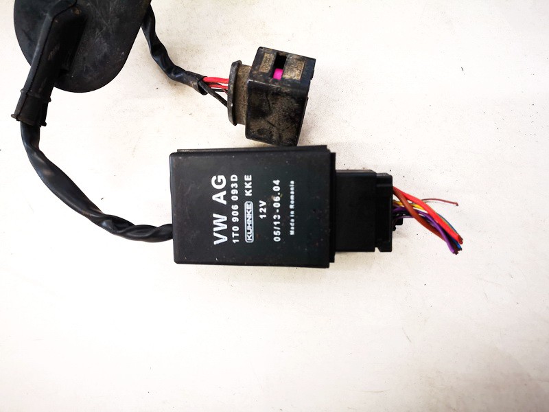 1t0906093d used Fuel Pump Relay Volkswagen Touran 2005 1.6L