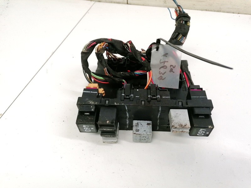 3C8937049E Volkswagen Golf 2008 Fuse box