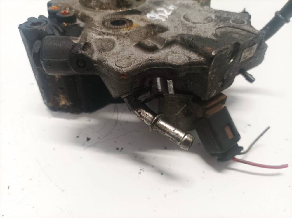 A6510701801 Mercedes-Benz C-CLASS 2013 High Pressure Injection Pump - Thumbnail 2