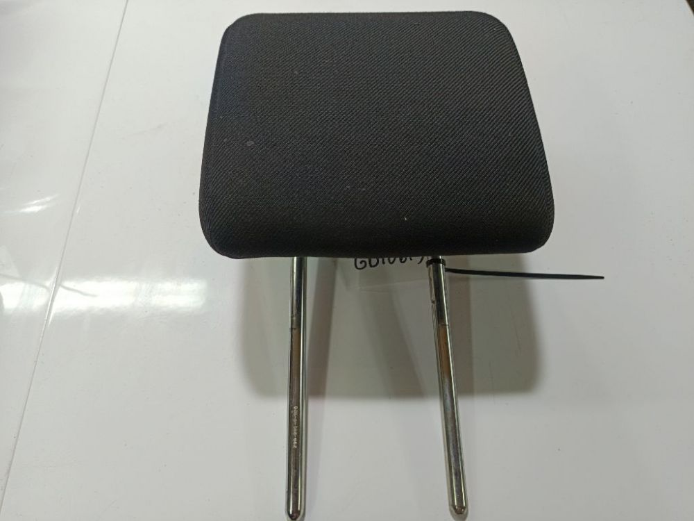 Mazda 2 2006 Istuimen pääntuki