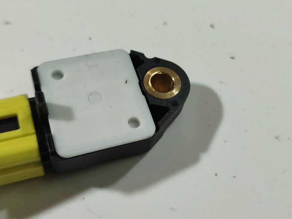 8983102080 Toyota Auris 2007 Srs Airbag crash sensor - Thumbnail 4