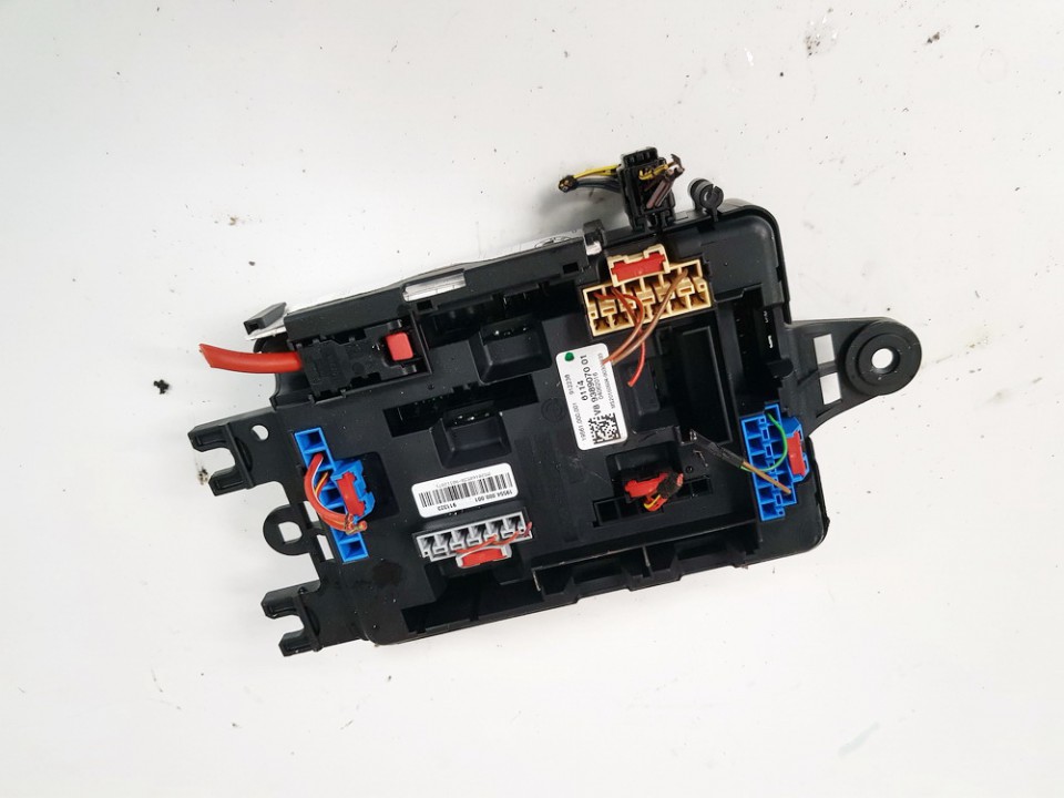 938907001 BMW 1-Series 2017 Fuse box - Thumbnail 2