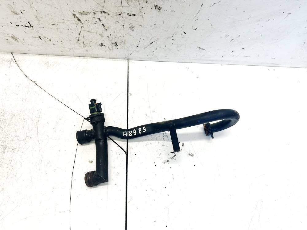 059121083A Skoda Superb 2003 Przewód wodny