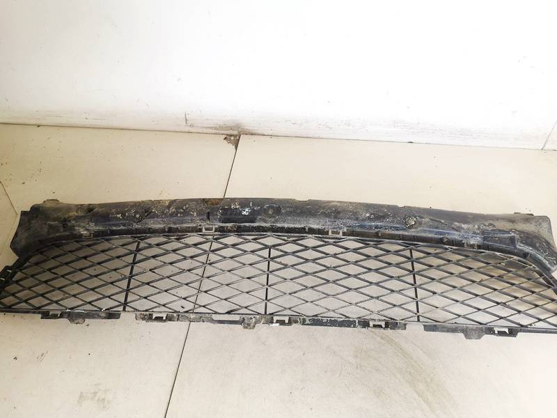 BP4K501T1 Mazda 3 2005 Bumper Grille - FRONT CENTER