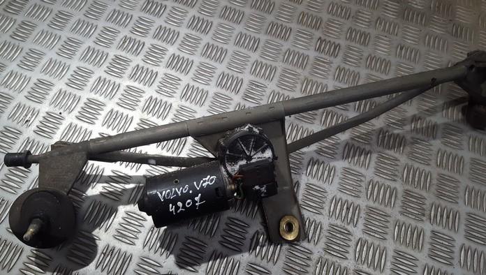 3397020424 Volvo V70 1999 Pyyhkijän mekanismi oikealla - EDESSÄ