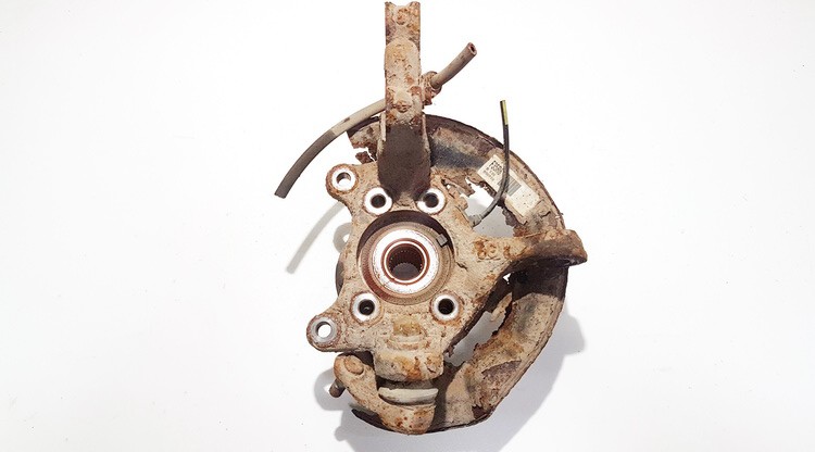 Toyota Avensis 2009 Steering Knuckle - FRONT RIGHT