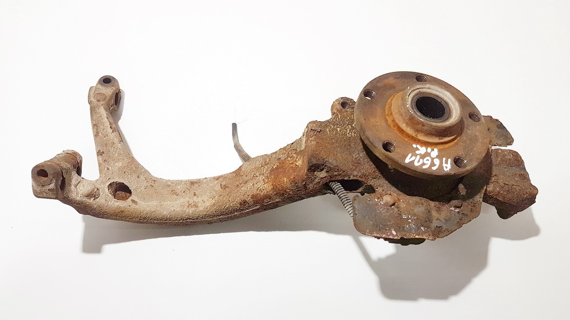 8D0407257S Audi A4 1996 Steering knuckle - FRONT LEFT