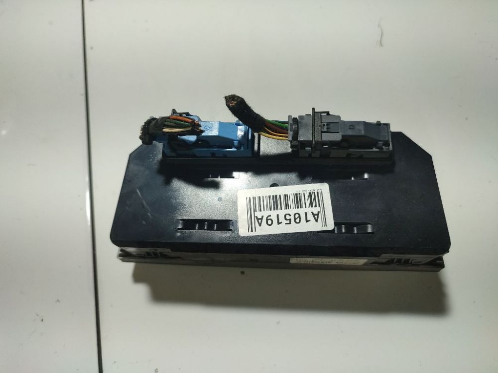 901512400003 Opel Astra 2006 Climate Control Panel (heater control switches)