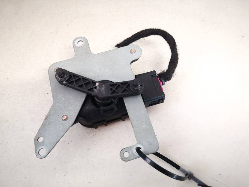 4B1820511D Audi A6 1999 Heater Vent Flap Control Actuator Motor - Thumbnail 3