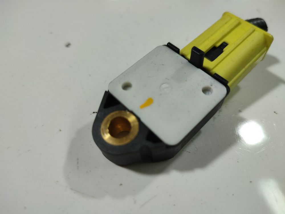8983102080 Toyota Auris 2007 Srs Airbag crash sensor - Thumbnail 2