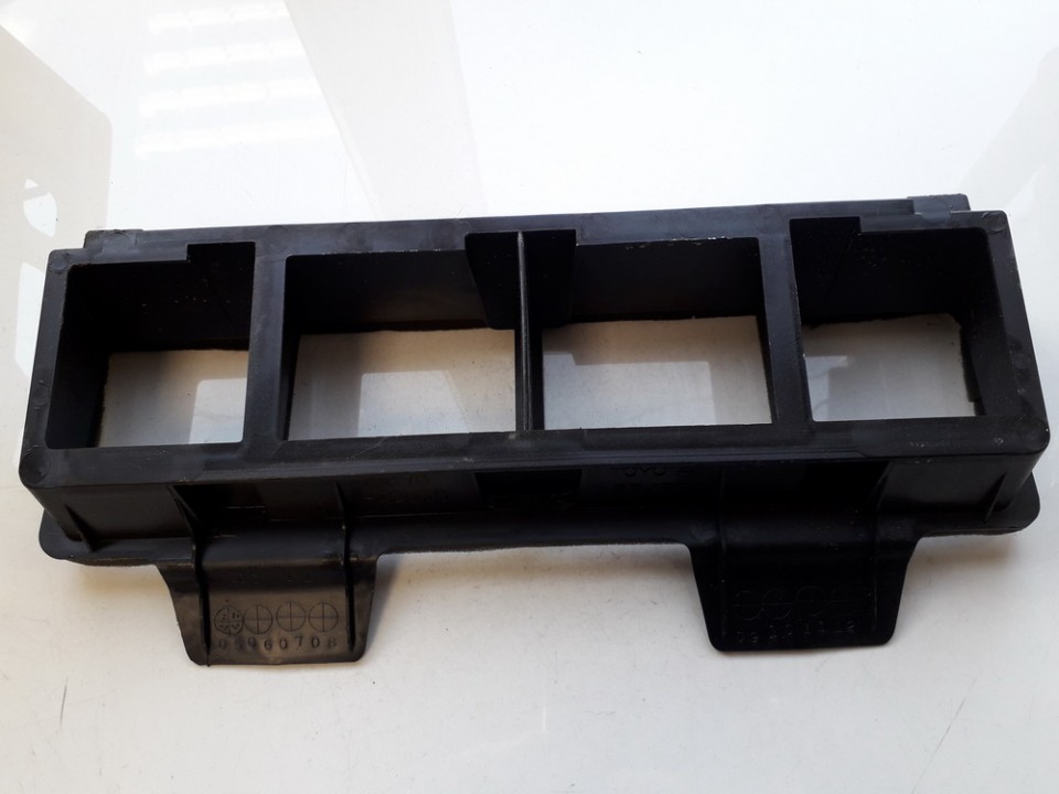 5587042030 Toyota RAV-4 2007 Other car part