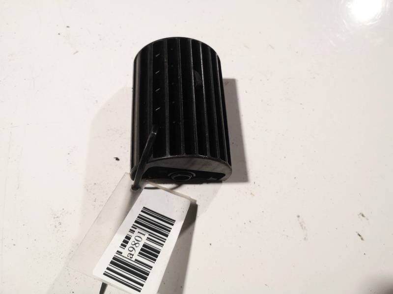 Audi A4 1997 Dash Vent (Air Vent Grille) - Thumbnail 3