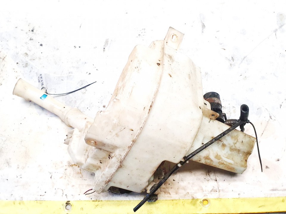 860142728 Mazda 5 2006 Windshield Washer Reservoir tank (WASHER BOTTLE)