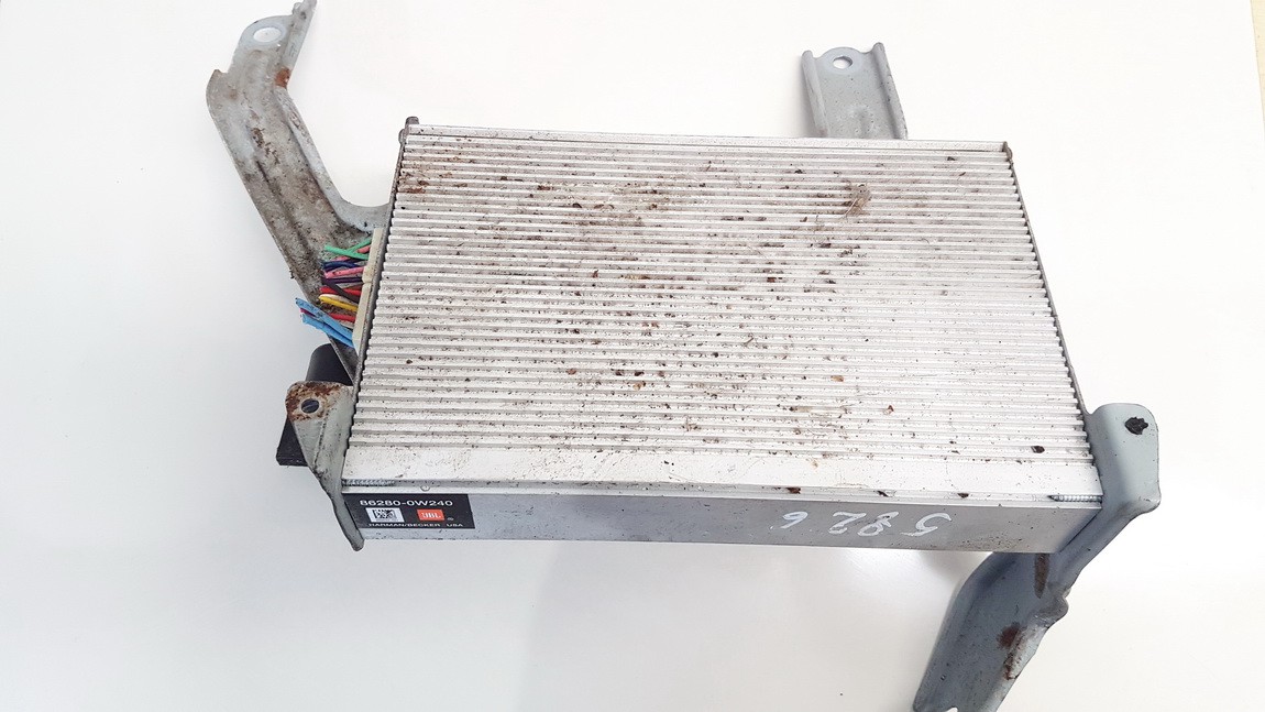 862800W240 Toyota Prius 2003 Wzmacniacz audio