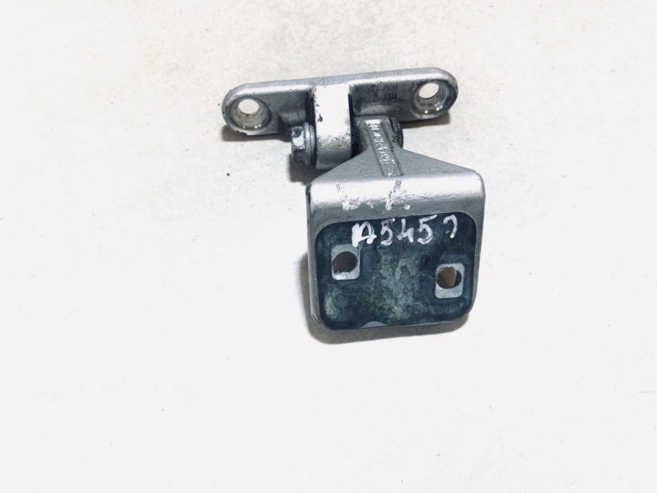 3002RE46 Mercedes-Benz C-CLASS 2002 Priekiniu duru vyris P.