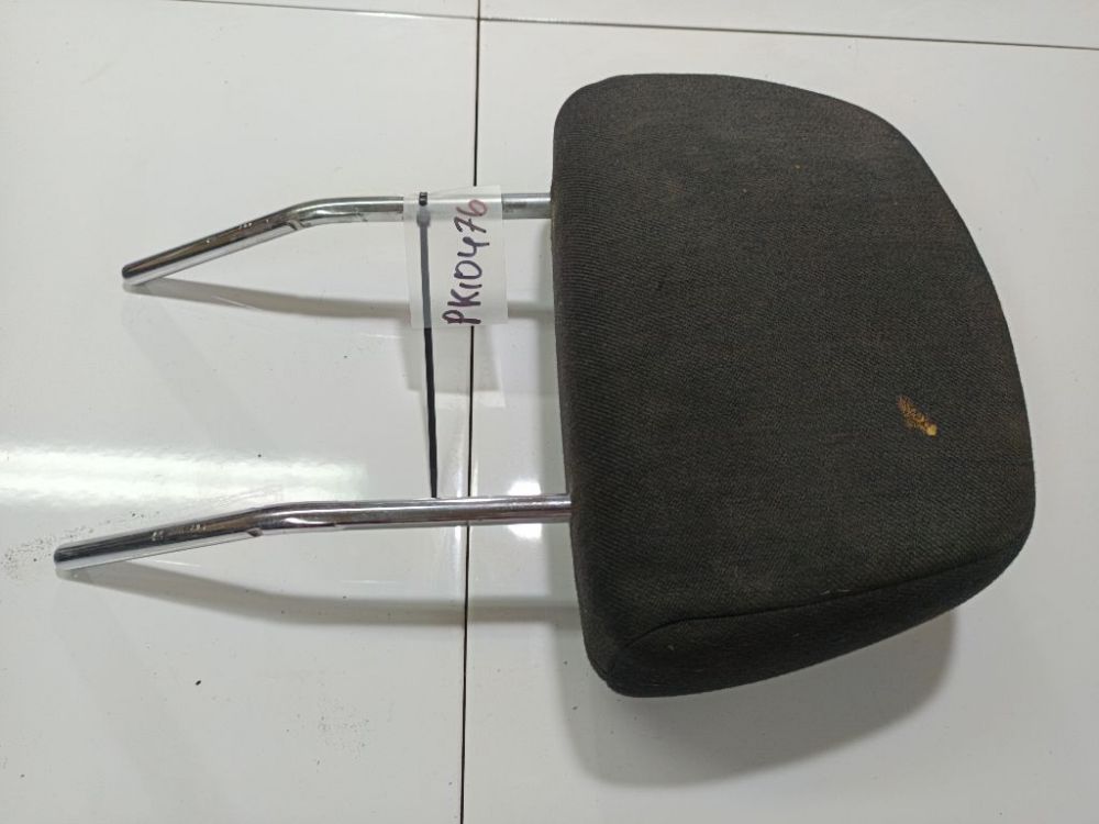 Opel Astra 2005 Seat headrest - Thumbnail 2