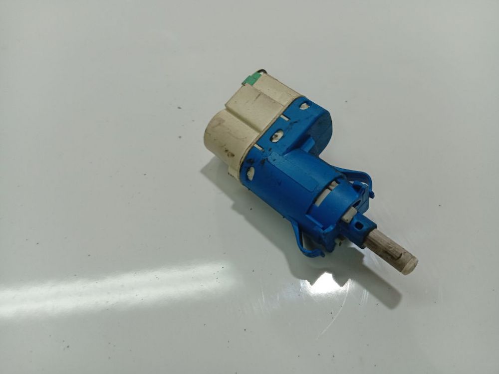 3M5T9C872AB Chrysler PT Cruiser 2002 Brake Light Switch (sensor) - Switch (Pedal Contact) - Thumbnail 3