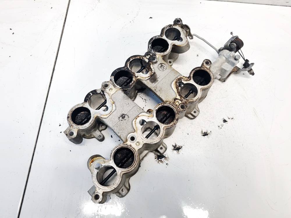 F7RU9K46AA Ford Mondeo 1999 Ieplūdes kolektors - Thumbnail 3