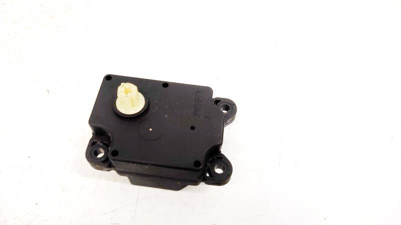 6G9N19E616BA Volvo V70 2010 Silnik klapki nagrzewnicy - Thumbnail 2