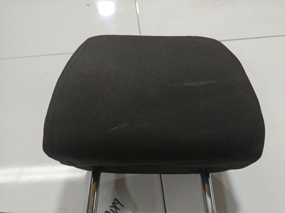 Skoda Octavia 2011 Kopfstütze - Thumbnail 3