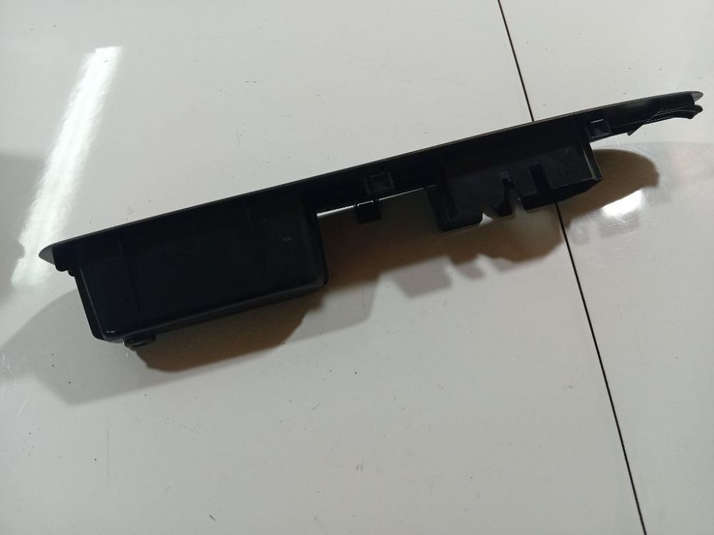 7423144190 Toyota Avensis Verso 2005 Power window control (Window Regulator-Window Switch) - Thumbnail 2